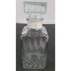 Rockwell  Spirits Glass Decanter‎ 25.4 Oz For  Classic Cosmopolitan